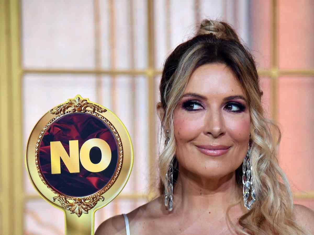 Selvaggia Lucarelli durante la prima puntata di Sognando con le stelle