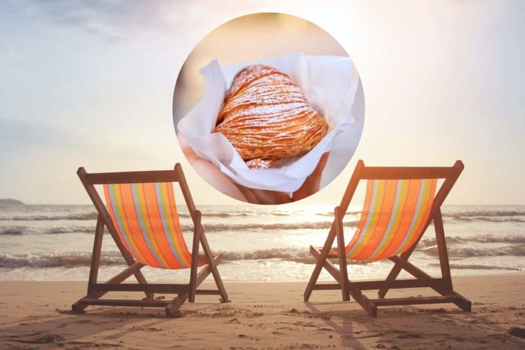 spiaggia con sdraie e sfogliatella