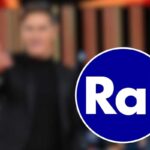 logo rai e immagine sfocata da sfondo